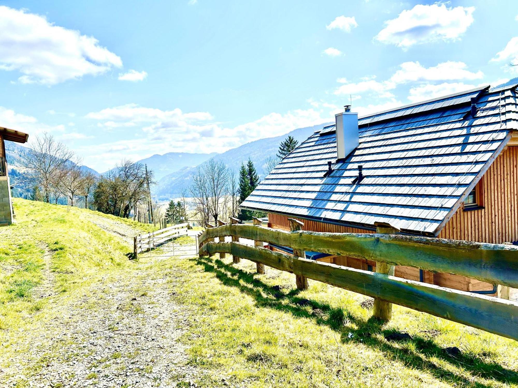 Villa Laerchenhaus ,,Unterer Brodl" Sankt Peter am Kammersberg Exterior foto